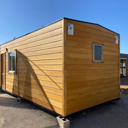 CABANA MANIO Container