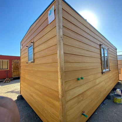 CABANA MANIO Container